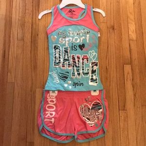 Girl’s 2 piece set